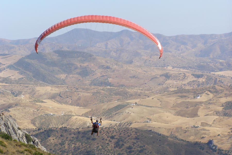 Vuelo en parapente en Valle de Abdalajís